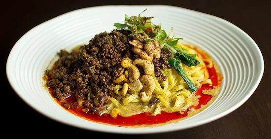 175°deno担担麺 北2西3 駅前通店